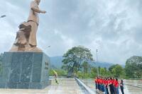 CÂU LẠC BỘ QUẢN LÝ CÁC TRƯỜNG HỌC PHƯỜNG THANH XUÂN, THÀNH PHỐ HÀ NỘI VỀ NGUỒN TẠI KHU DI TÍCH QUỐC GIA ĐẶC BIỆT TÂN TRÀO