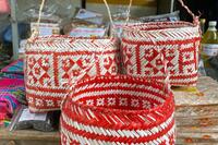 NGHỀ ĐAN LÁT Ở TÂN TRÀO – NÉT ĐẸP THỦ CÔNG NÍU CHÂN DU KHÁCH