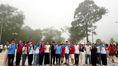 Hưởng ứng chương trình đi bộ “Cùng Việt Nam tiến bước” năm 2026