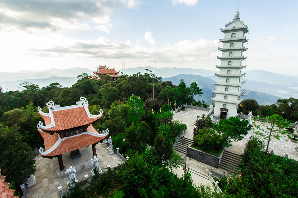 Linh Phong Bảo Tháp